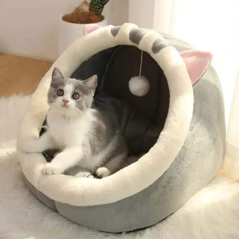 Winter Comfortable Cat Bed House